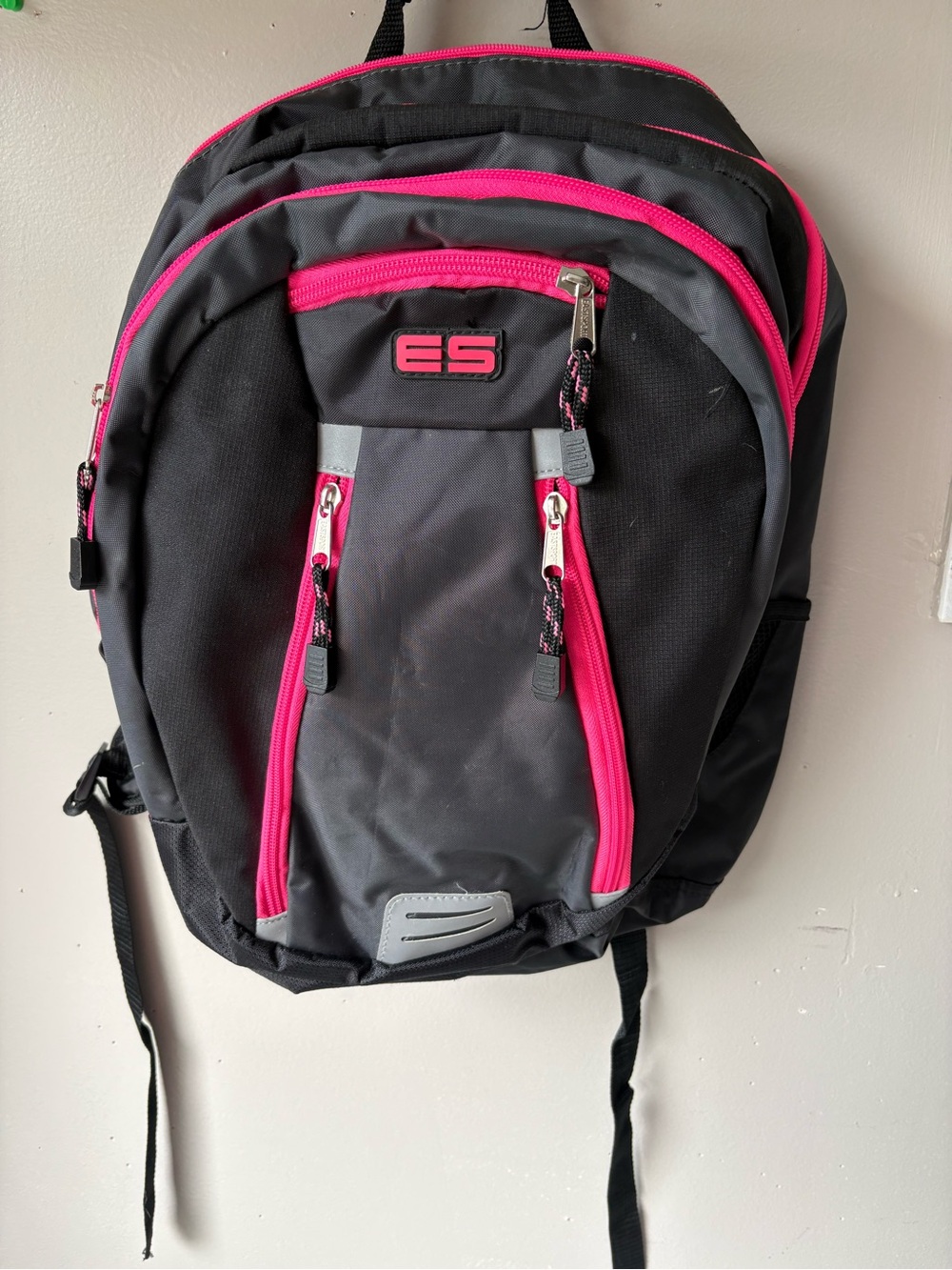 ES Signature Black and Hot Pink Backpack-3 Zippered Pockets